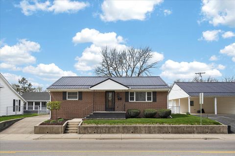 Photo of 625 S Elm Street, Washington Court House, OH 43160 (MLS # 226013866)