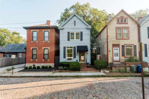 Photo of 384 E Beck Street, Columbus, OH 43206 (MLS # 226029544)