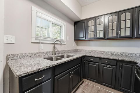 Tiny photo for 73 Stevens Avenue, Columbus, OH 43222 (MLS # 226013108)