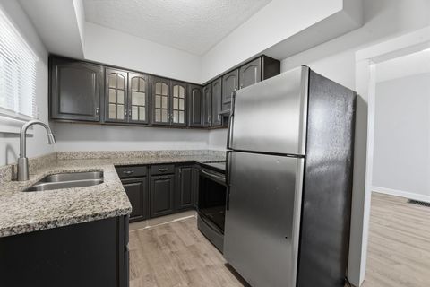 Tiny photo for 73 Stevens Avenue, Columbus, OH 43222 (MLS # 226013108)