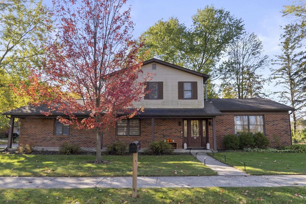 Photo for 573 Rutherford Avenue, Delaware, OH 43015 (MLS # 225041012)