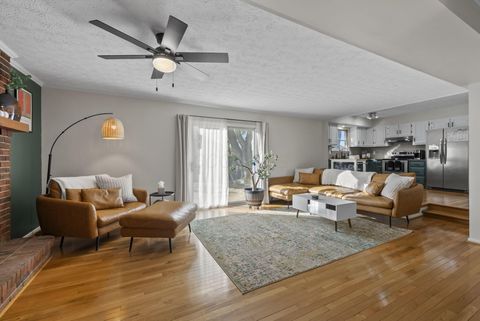 Tiny photo for 573 Rutherford Avenue, Delaware, OH 43015 (MLS # 225041012)