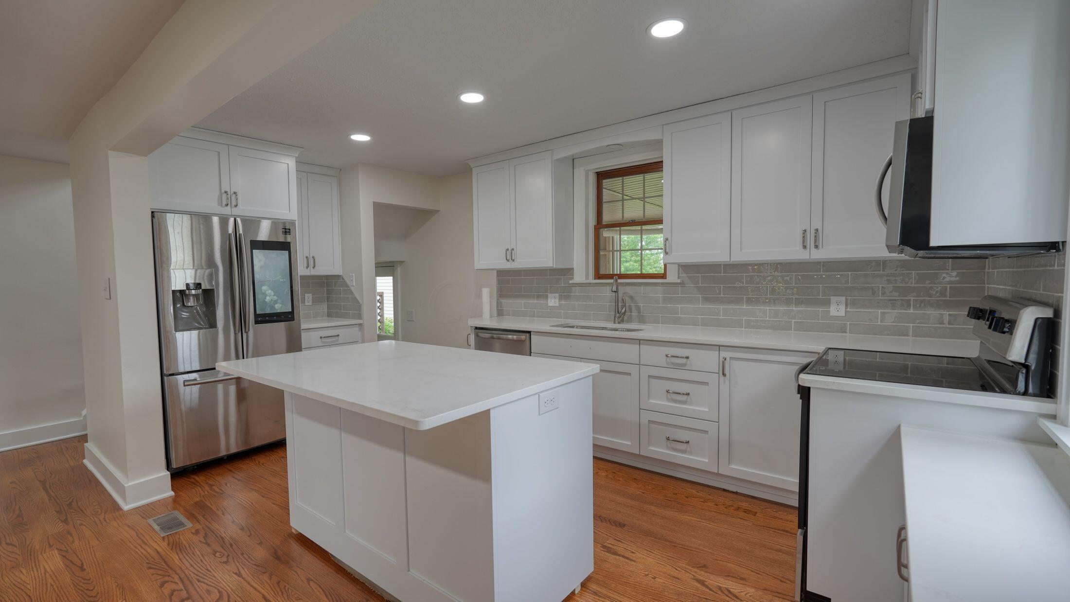 12970 Jay Layman Drive, New Concord, Ohio image 18