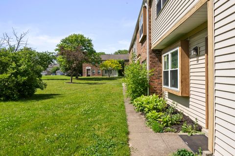 Tiny photo for 4919 Dublin Falls C #C, Columbus, OH 43221 (MLS # 226022814)