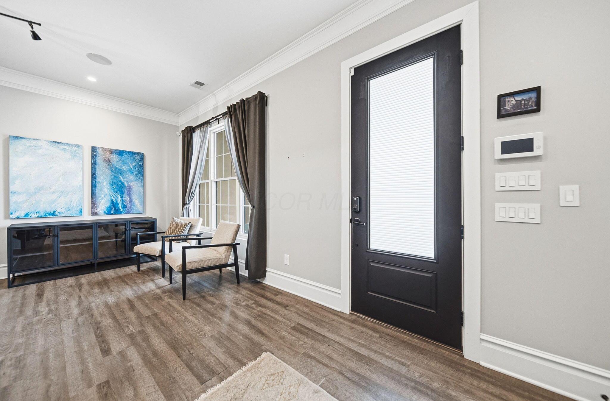 225 S Ohio Avenue 12