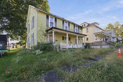 Tiny photo for 122 Hull Street, Crooksville, OH 43731 (MLS # 226039365)