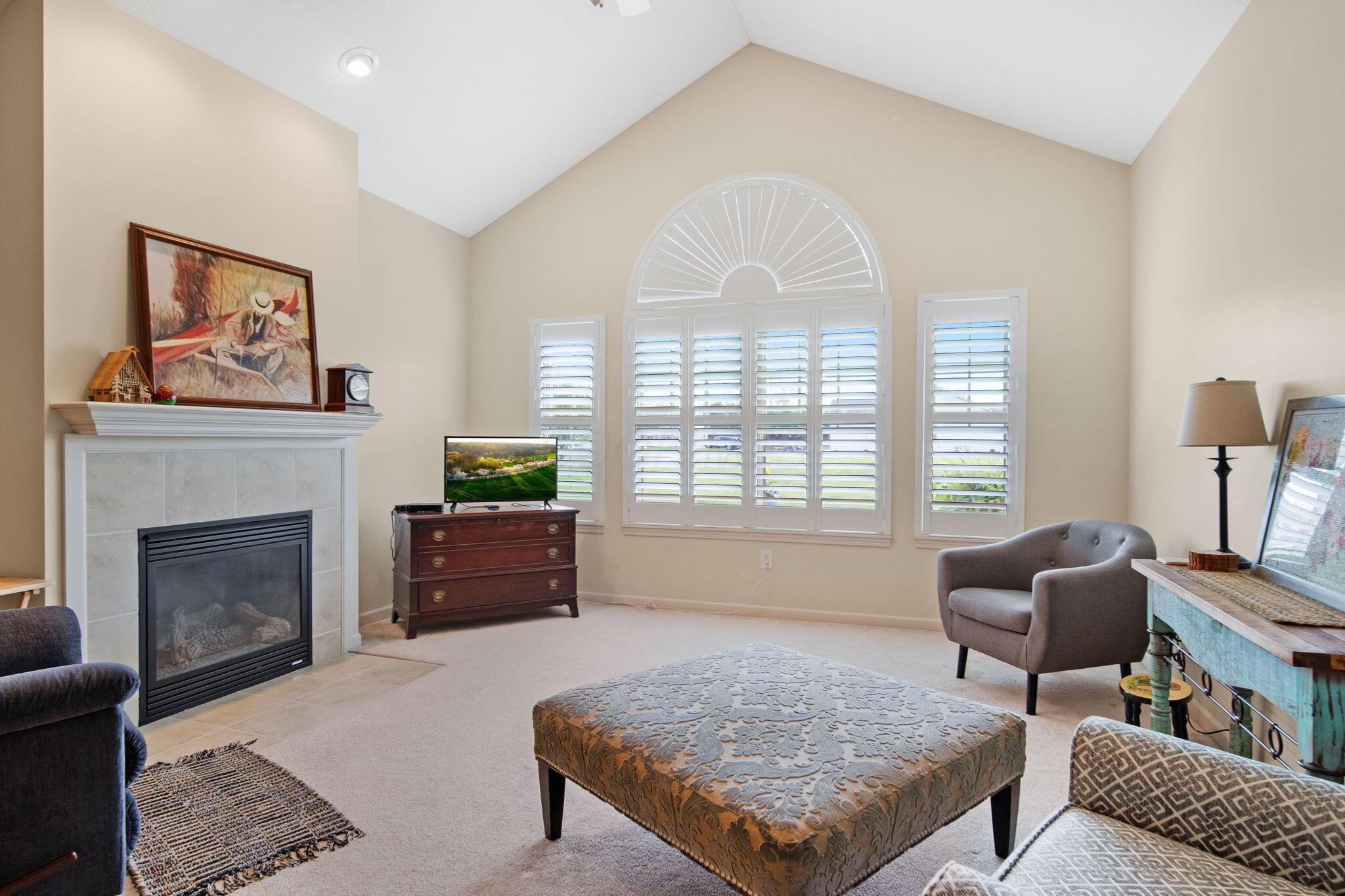1909 Sussex Way, Marion, Ohio image 32