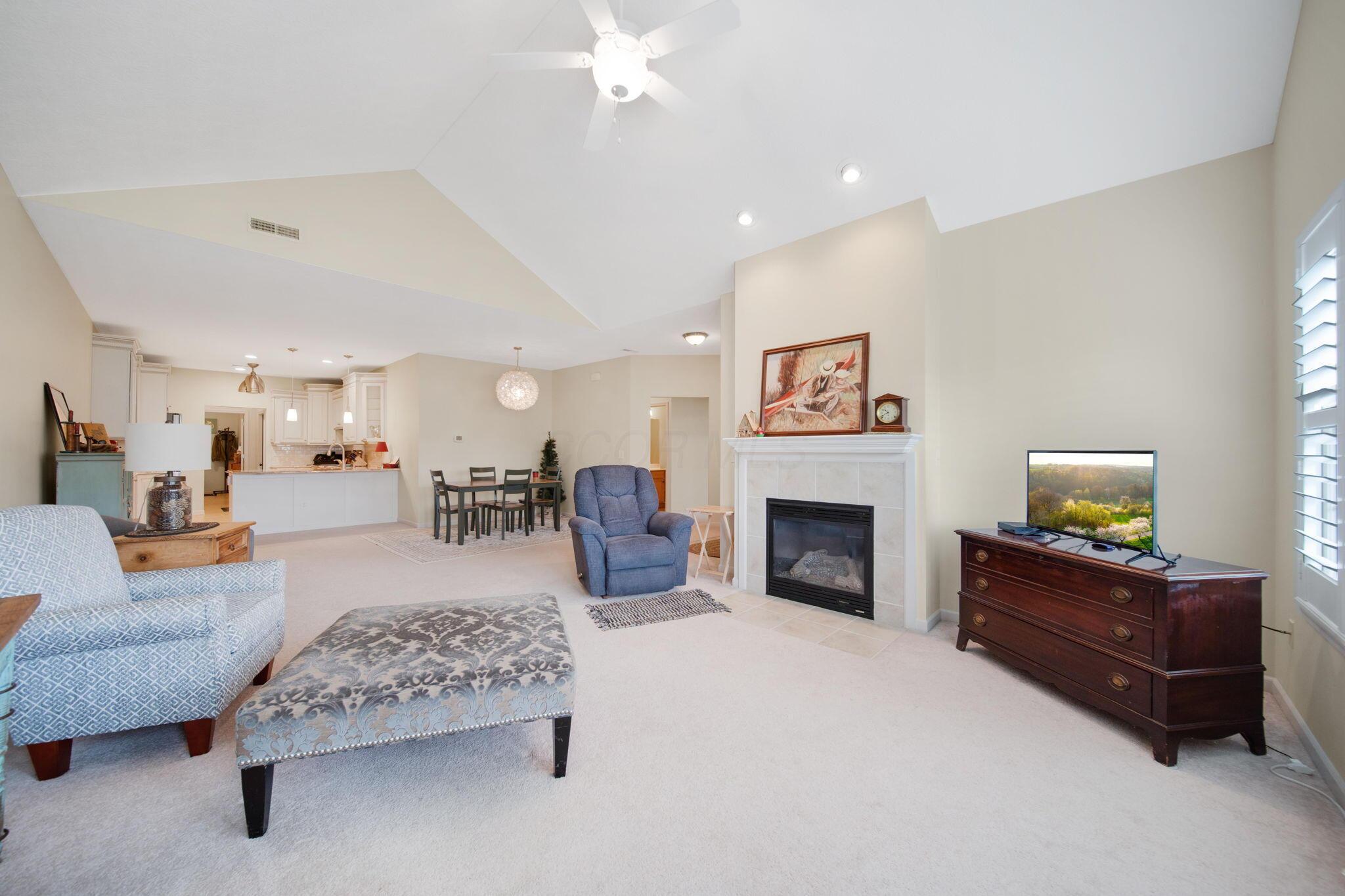 1909 Sussex Way, Marion, Ohio image 30