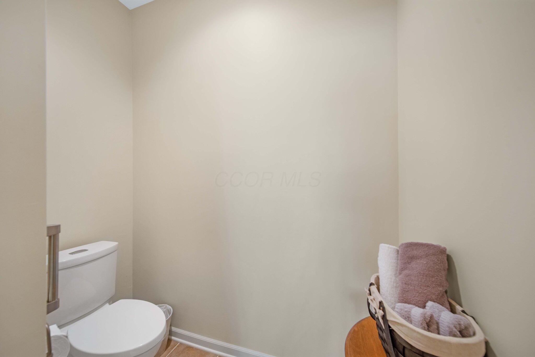 1909 Sussex Way, Marion, Ohio image 43