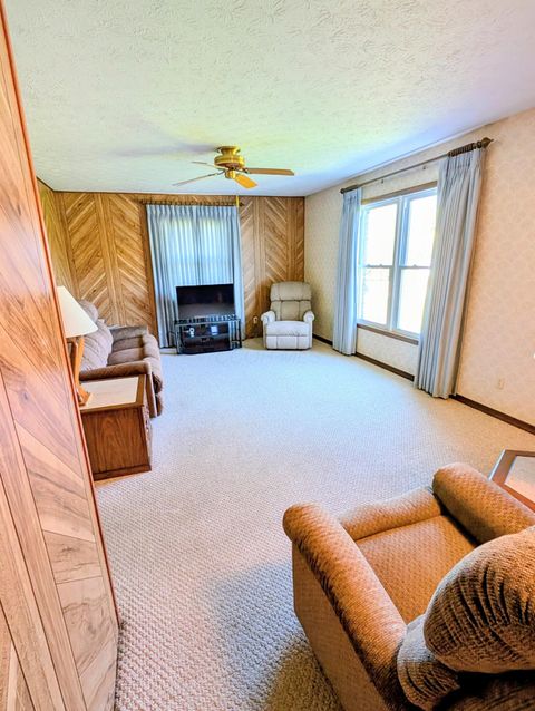 Tiny photo for 24440 Sisk Road, Circleville, OH 43113 (MLS # 225039634)