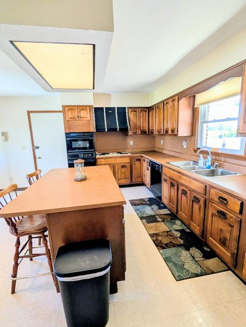 Tiny photo for 24440 Sisk Road, Circleville, OH 43113 (MLS # 225039634)