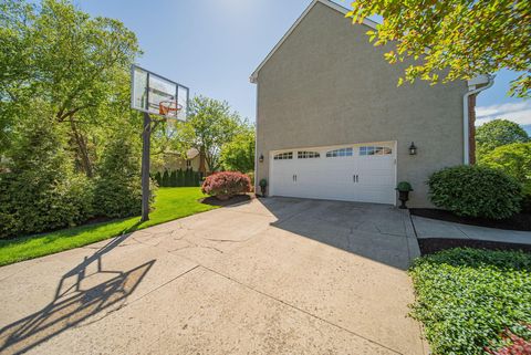 Tiny photo for 5498 Fawnbrook Lane, Dublin, OH 43017 (MLS # 226018090)