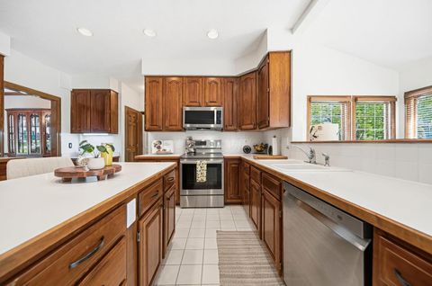 Tiny photo for 5498 Fawnbrook Lane, Dublin, OH 43017 (MLS # 226018090)