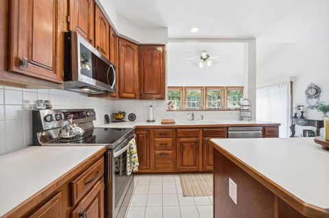 Tiny photo for 5498 Fawnbrook Lane, Dublin, OH 43017 (MLS # 226018090)