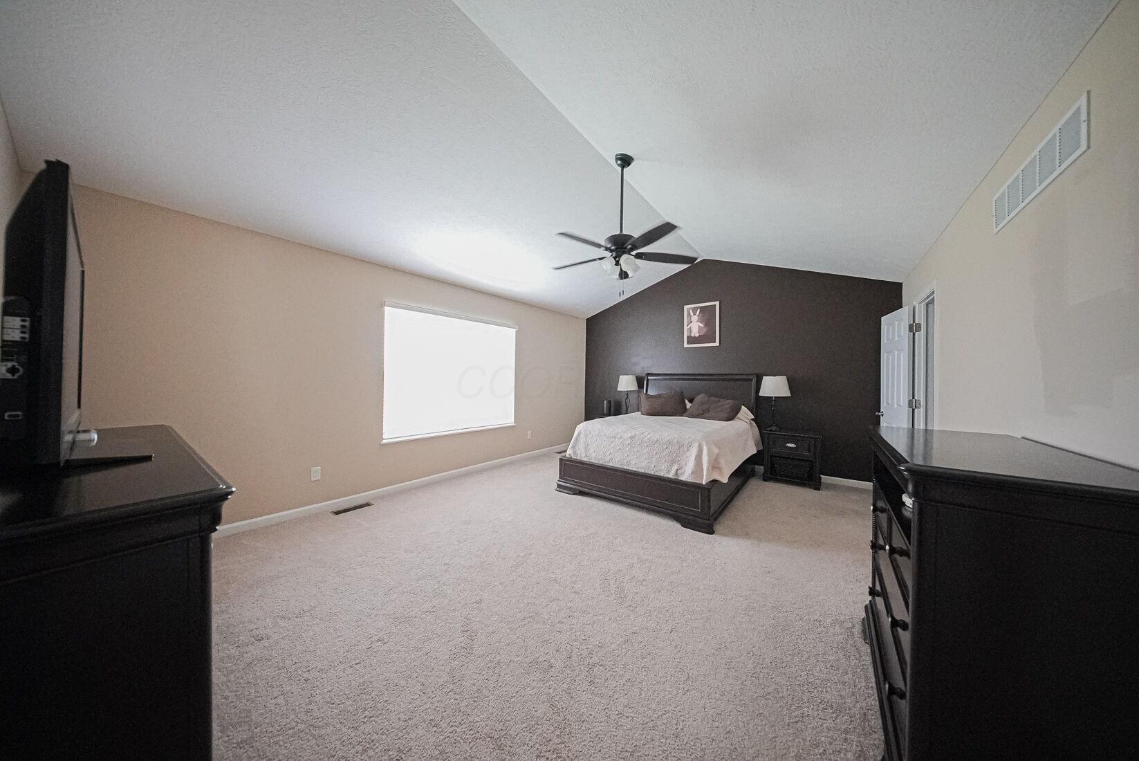 9958 Haaf Farm Drive, Pickerington, Ohio image 30