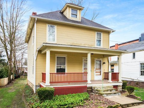 Photo of 213 E College Street, Granville, OH 43023 (MLS # 223001203)