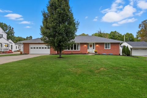 Photo of 650 Brae Burn Road, Mansfield, OH 44907 (MLS # 225039358)