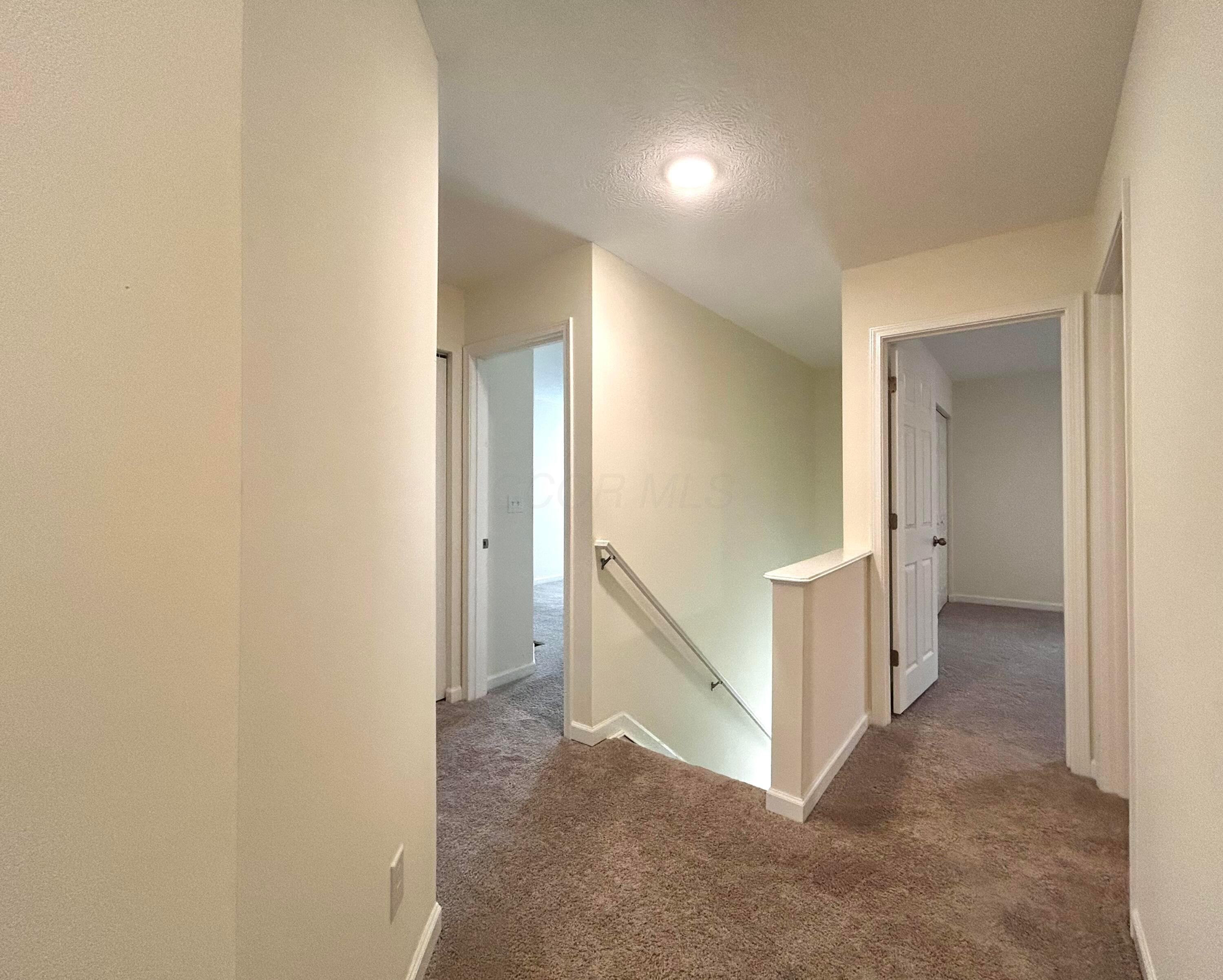 1154 Hampton Lane, London, Ohio image 14