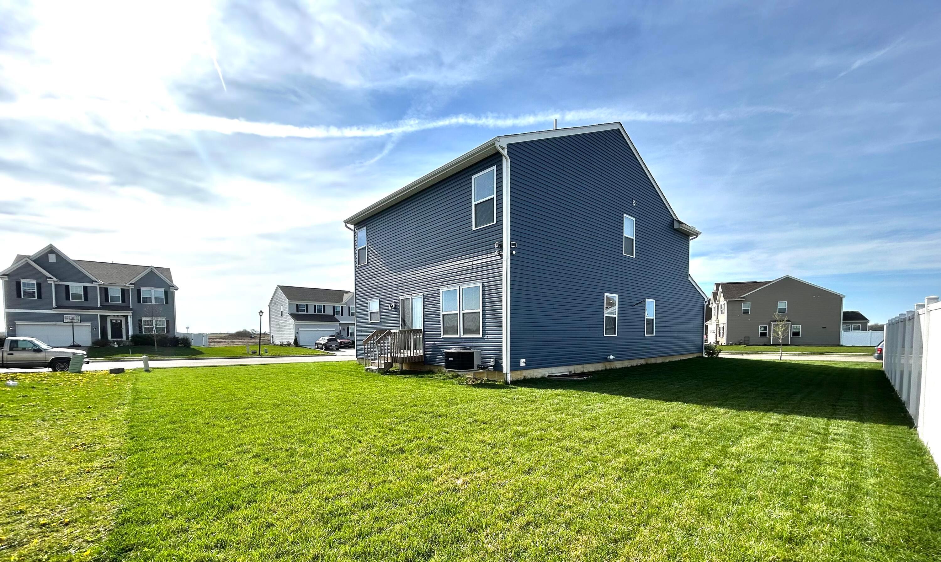 1154 Hampton Lane, London, Ohio image 31