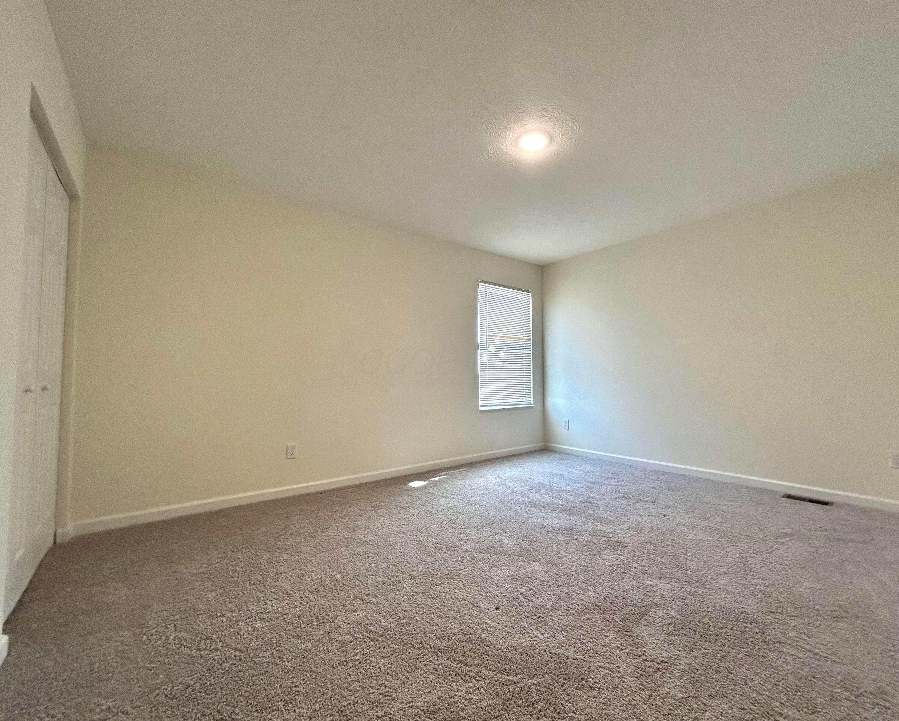 1154 Hampton Lane, London, Ohio image 17