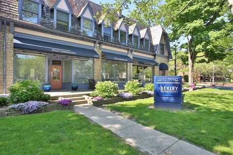 Tiny photo for 2449 Dale Avenue, Bexley, OH 43209 (MLS # 226014497)