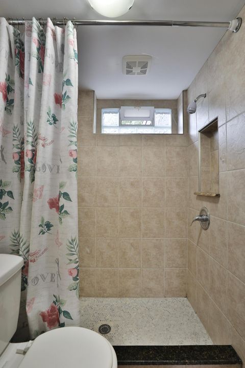 Tiny photo for 2449 Dale Avenue, Bexley, OH 43209 (MLS # 226014497)