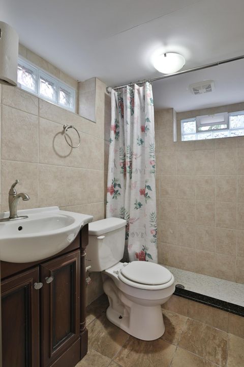 Tiny photo for 2449 Dale Avenue, Bexley, OH 43209 (MLS # 226014497)