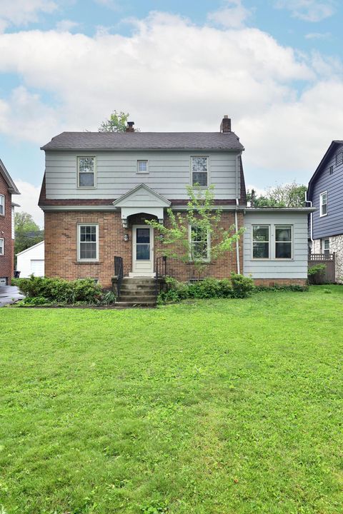 Tiny photo for 2449 Dale Avenue, Bexley, OH 43209 (MLS # 226014497)
