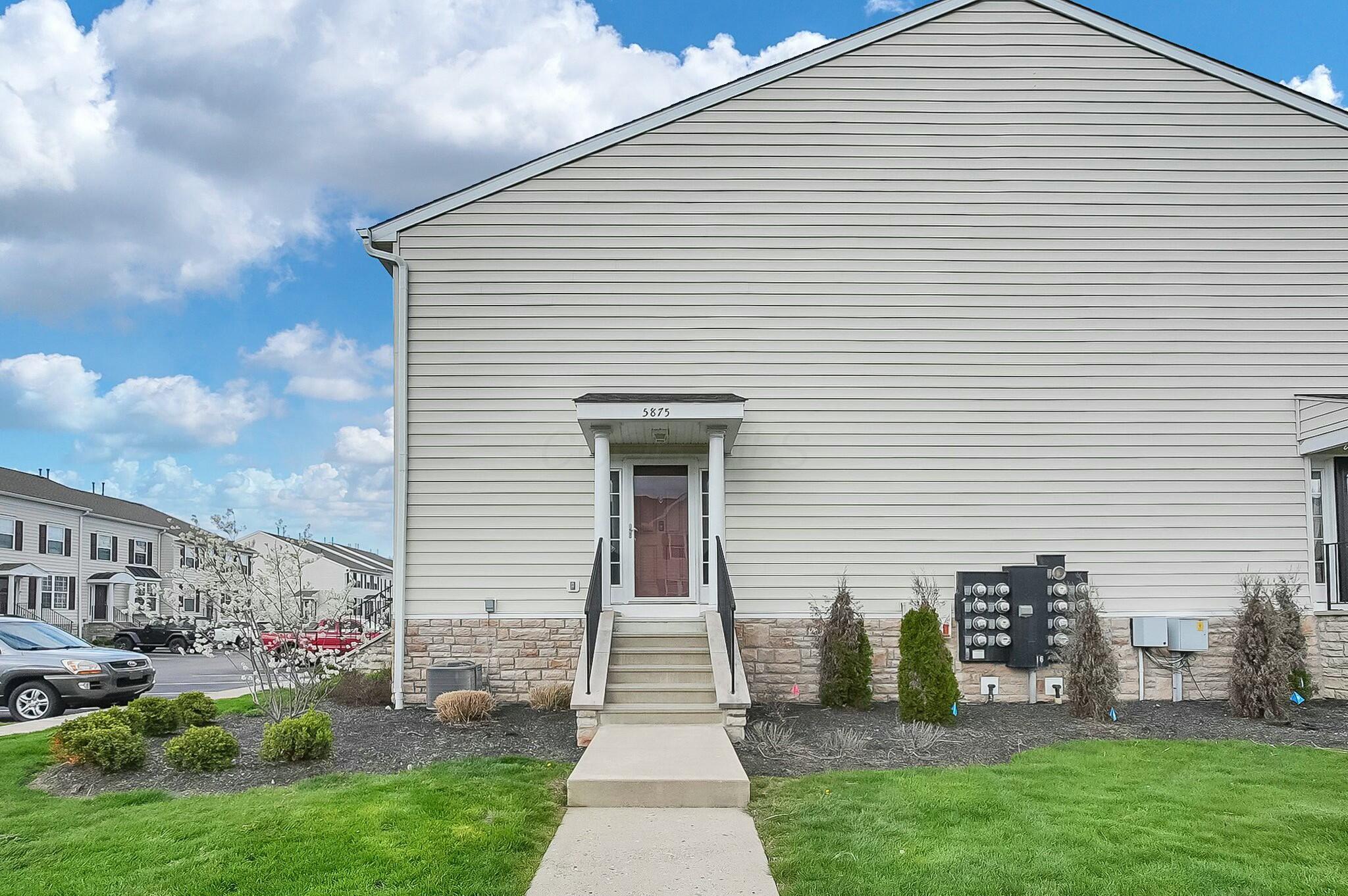 5875 Andrew John Drive #16, New Albany, Ohio image 1