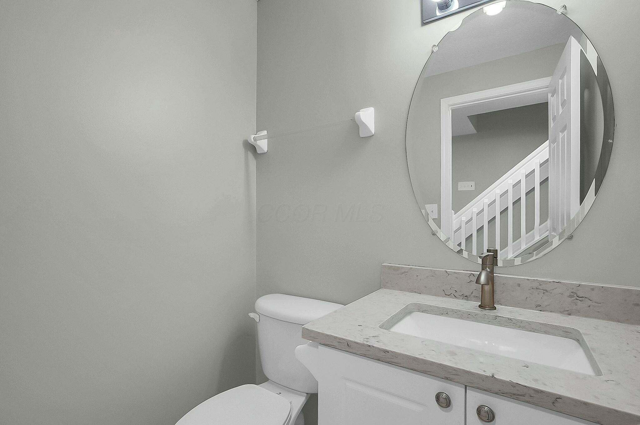 5875 Andrew John Drive #16, New Albany, Ohio image 23