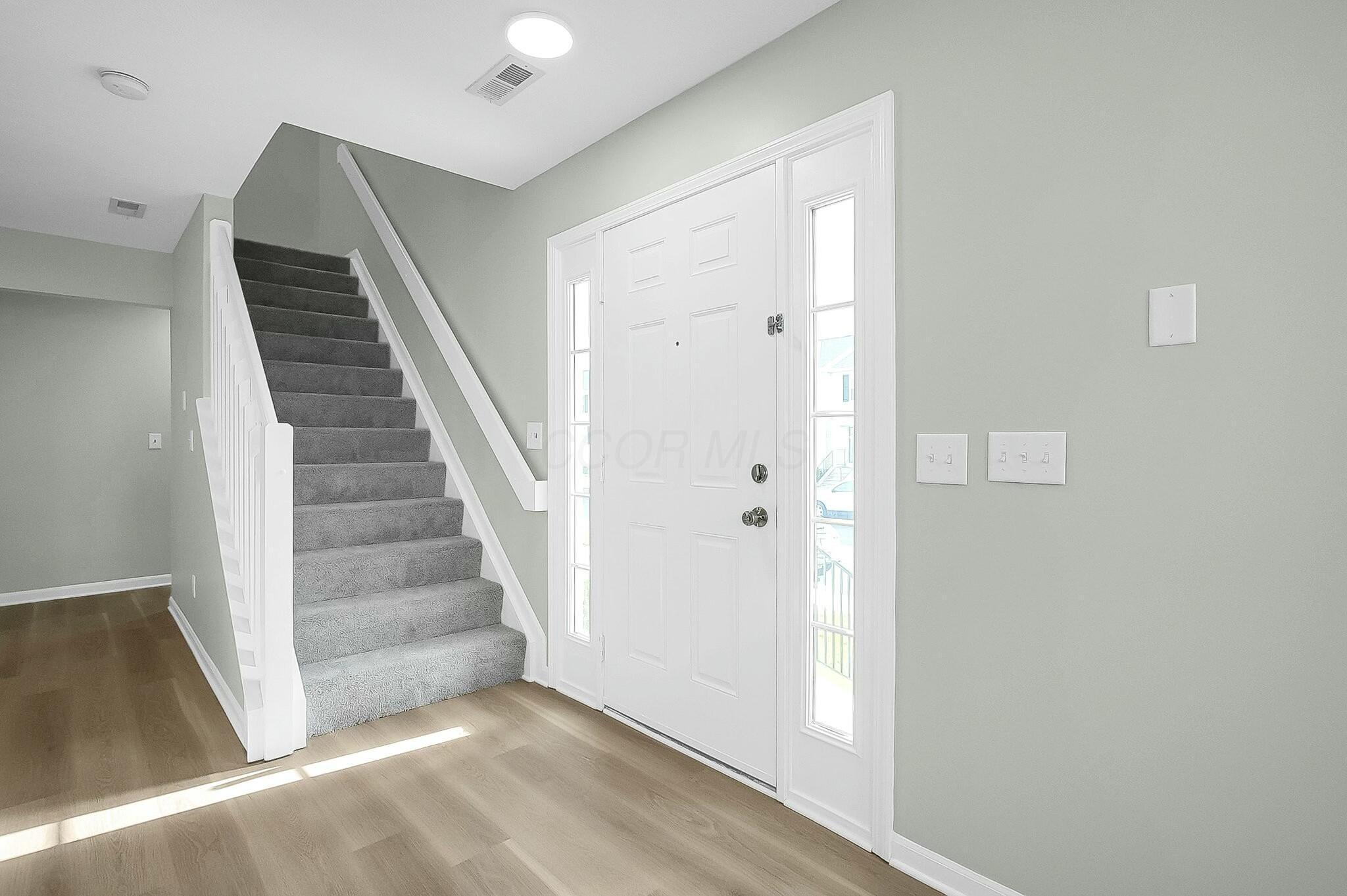 5875 Andrew John Drive #16, New Albany, Ohio image 4