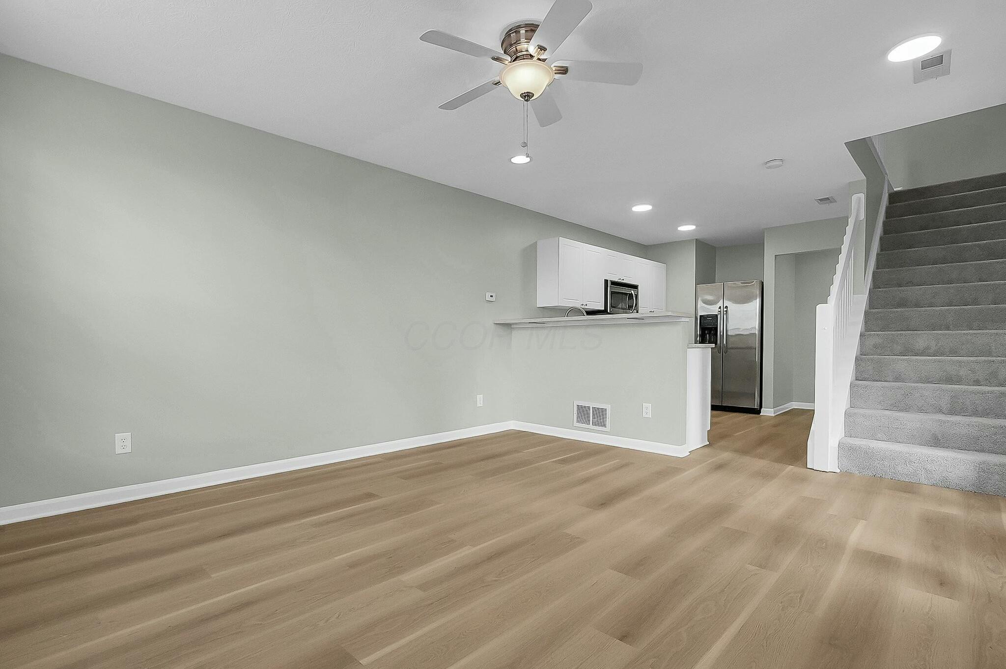 5875 Andrew John Drive #16, New Albany, Ohio image 7