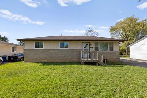Photo of 1833 Berkeley Road, Columbus, OH 43207 (MLS # 225040924)