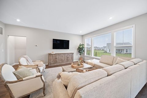 Tiny photo for 1104 Goldwell Drive, Sunbury, OH 43074 (MLS # 226000608)