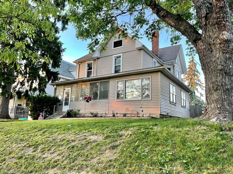 Photo of 508 S Fayette Street, Washington Court House, OH 43160 (MLS # 226013952)