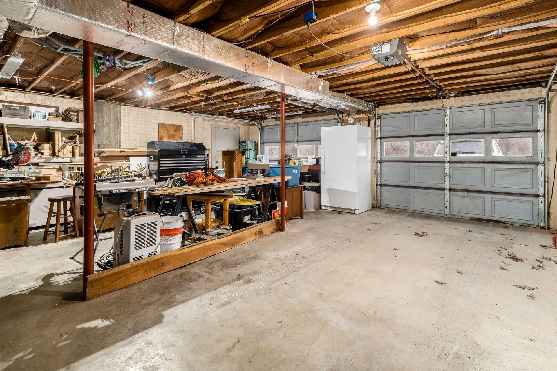 64 Brenthill Drive, Newark, Ohio image 30