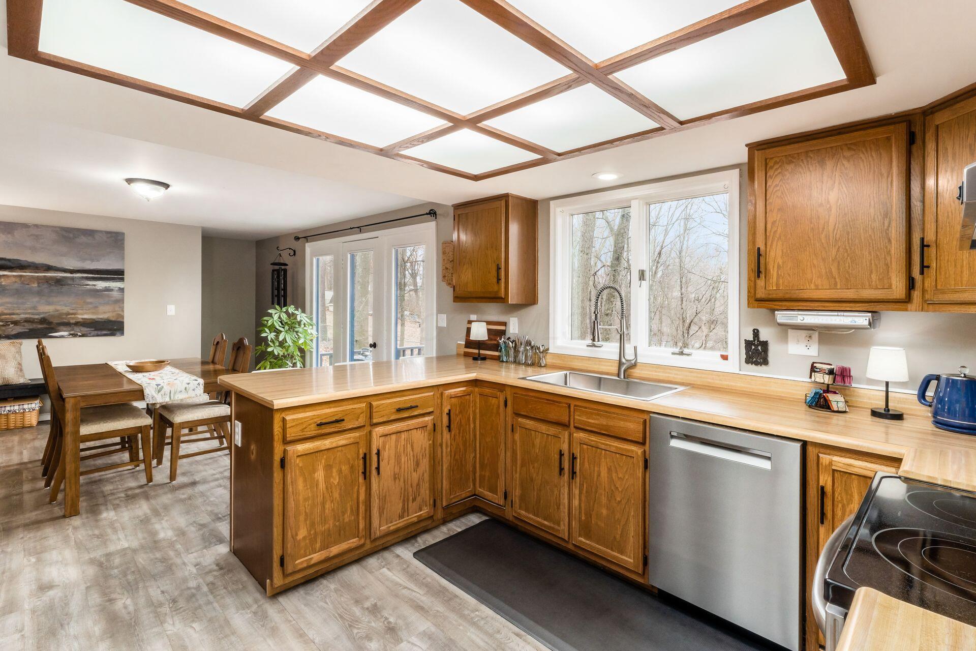 64 Brenthill Drive, Newark, Ohio image 12