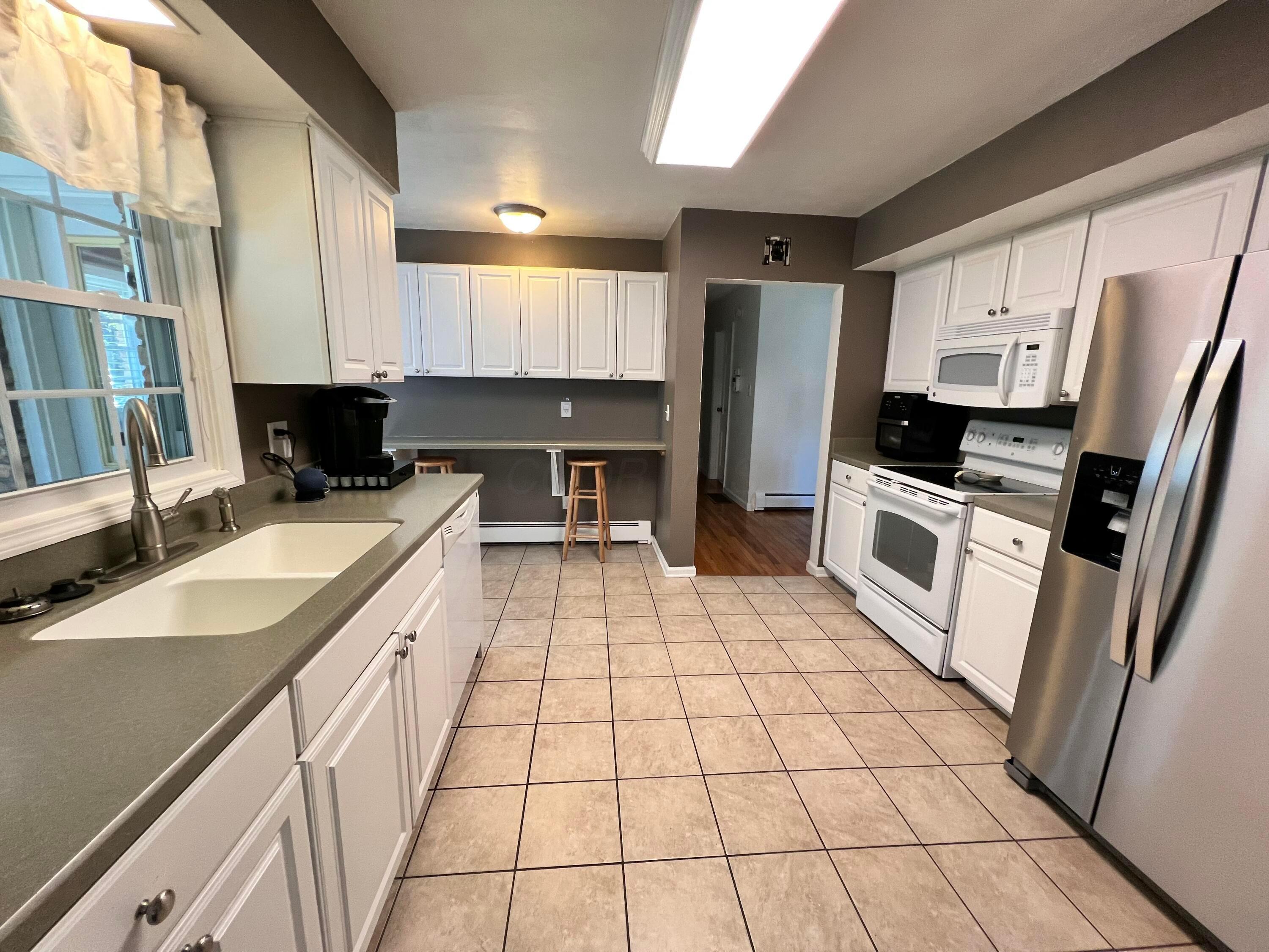 1739 Winding Trail, Springfield, Ohio image 18