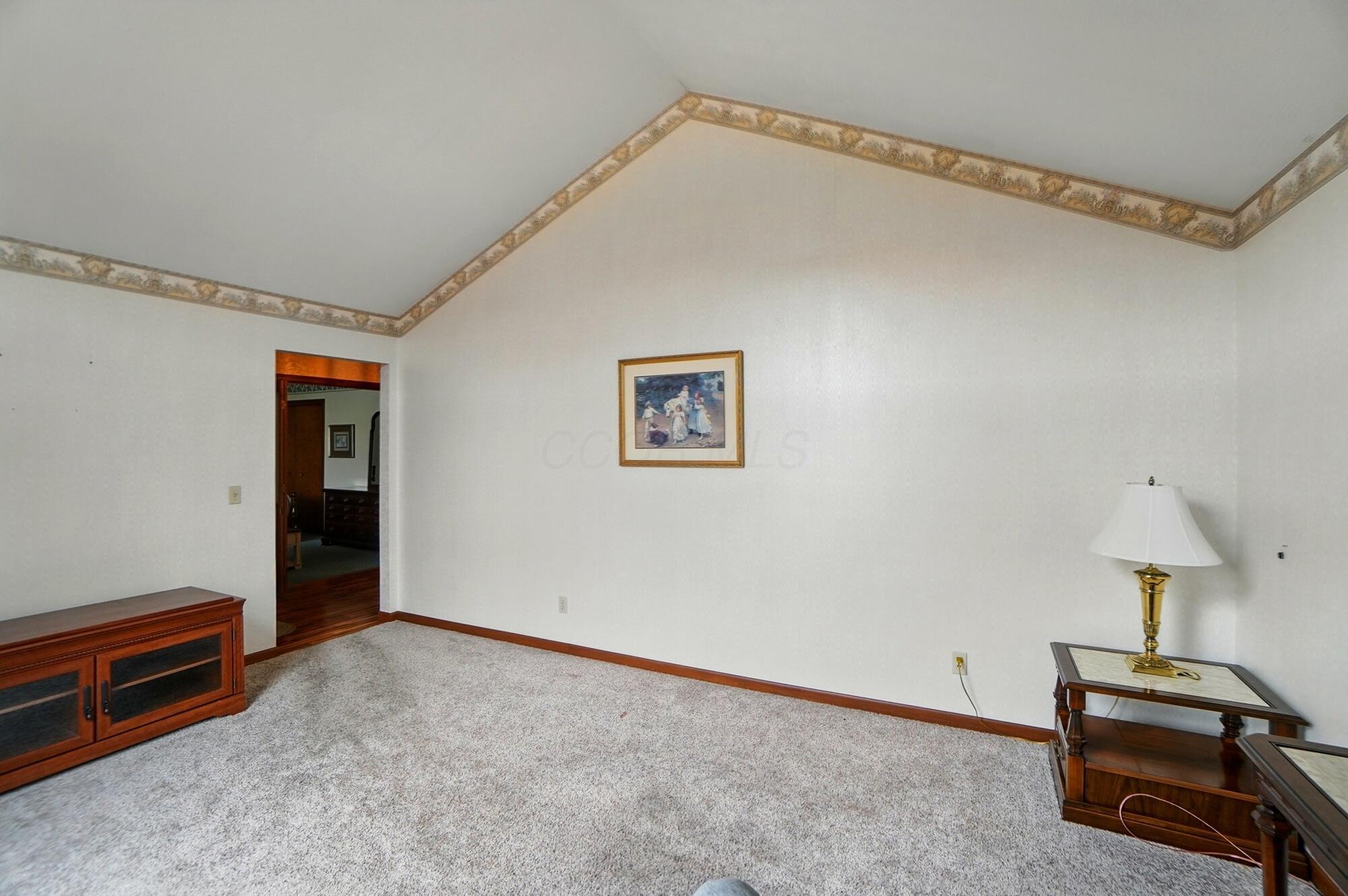 1775 Fox Ridge Drive, Springfield, Ohio image 8