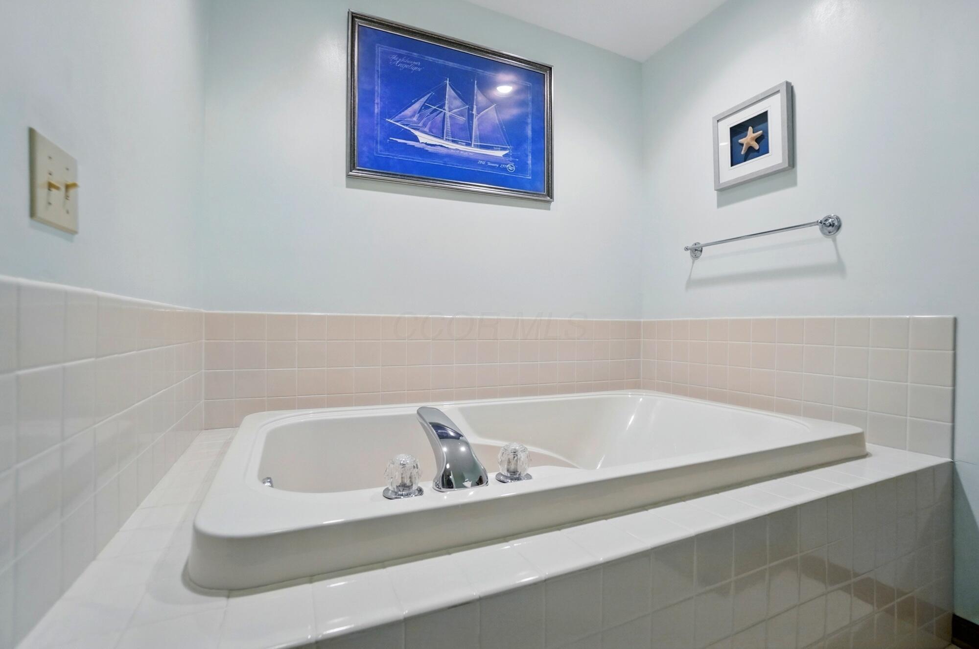 1775 Fox Ridge Drive, Springfield, Ohio image 14