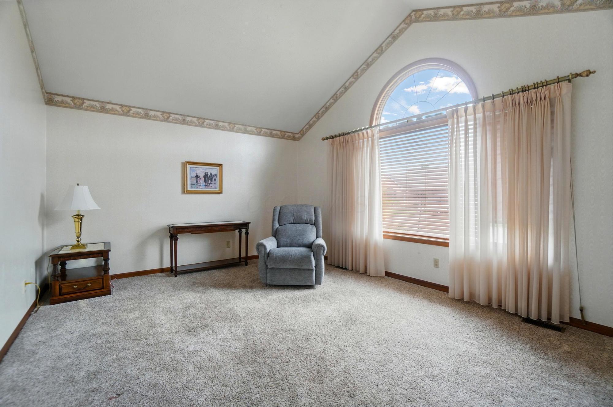1775 Fox Ridge Drive, Springfield, Ohio image 5