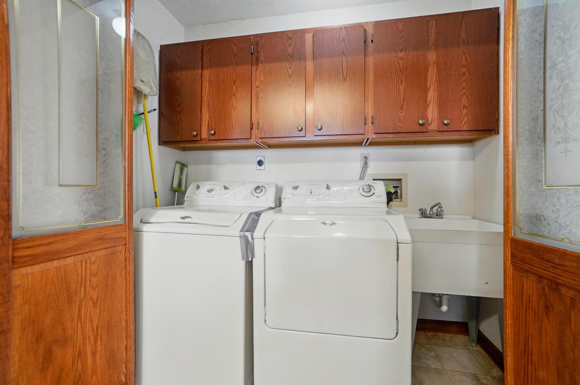 1775 Fox Ridge Drive, Springfield, Ohio image 34