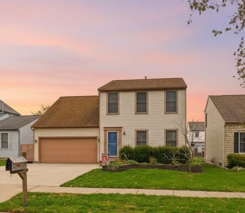 Photo of 376 Galloway Ridge Drive, Galloway, OH 43119 (MLS # 226010671)
