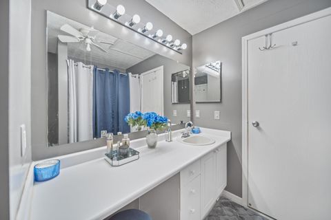 Tiny photo for 6772 Hamler Drive 25B #25B, Canal Winchester, OH 43110 (MLS # 225039661)