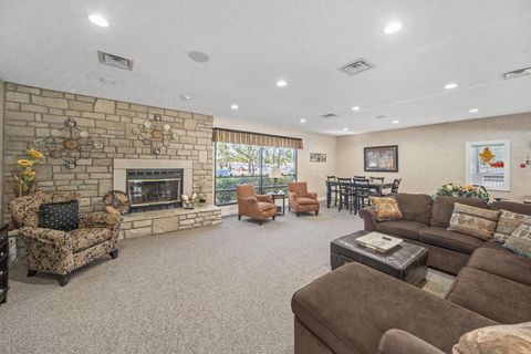Tiny photo for 6772 Hamler Drive 25B #25B, Canal Winchester, OH 43110 (MLS # 225039661)