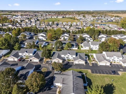Tiny photo for 6772 Hamler Drive 25B #25B, Canal Winchester, OH 43110 (MLS # 225039661)