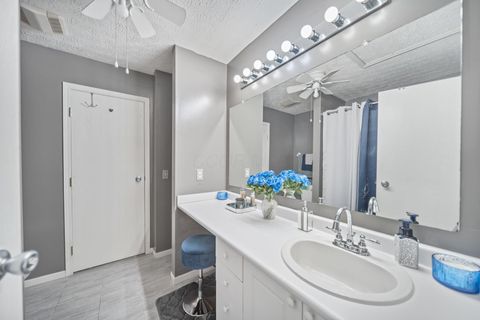 Tiny photo for 6772 Hamler Drive 25B #25B, Canal Winchester, OH 43110 (MLS # 225039661)