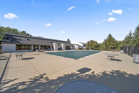 Tiny photo for 6772 Hamler Drive 25B #25B, Canal Winchester, OH 43110 (MLS # 225039661)