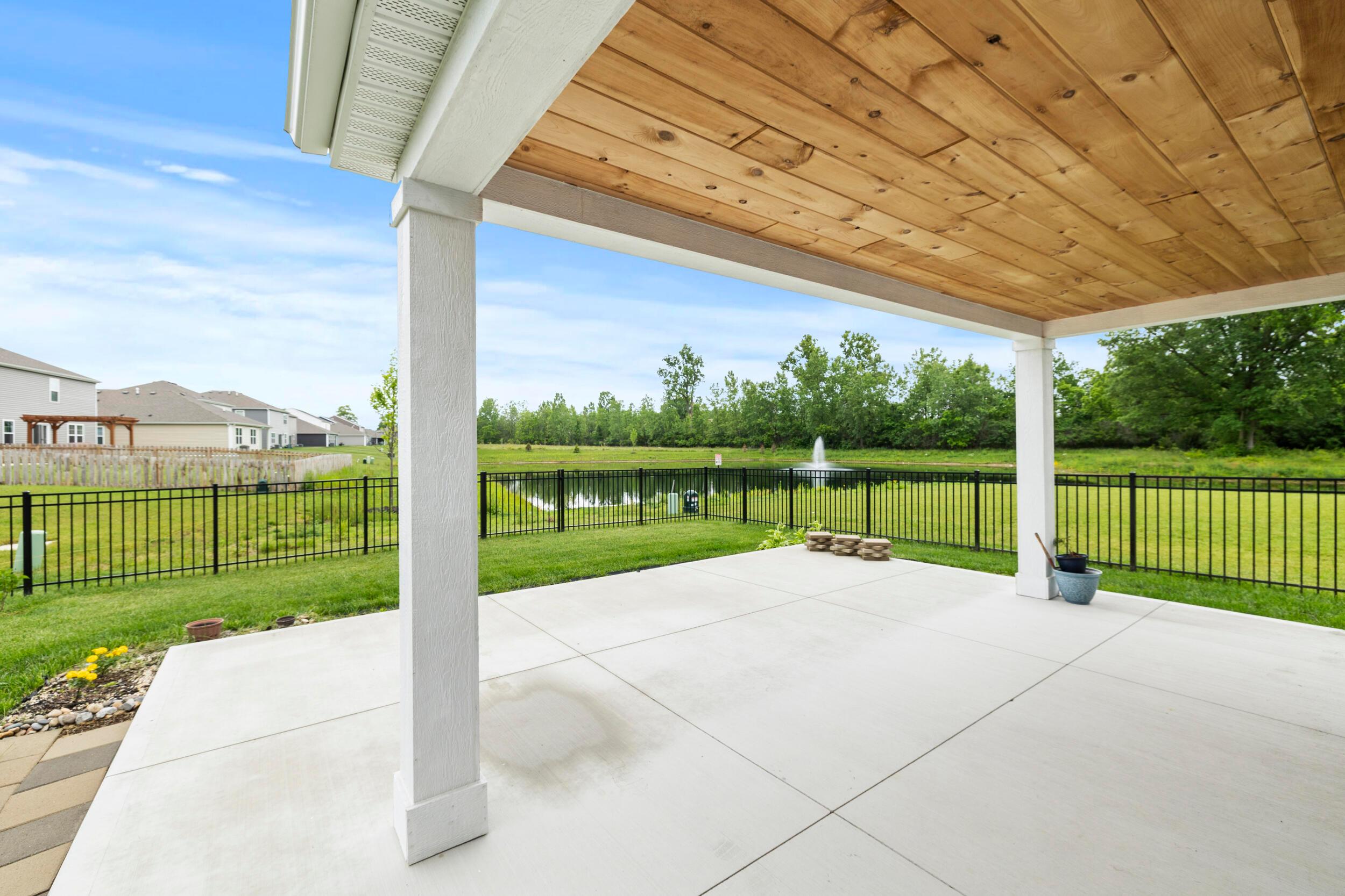 2133 Pentress Drive, Grove City, Ohio image 7