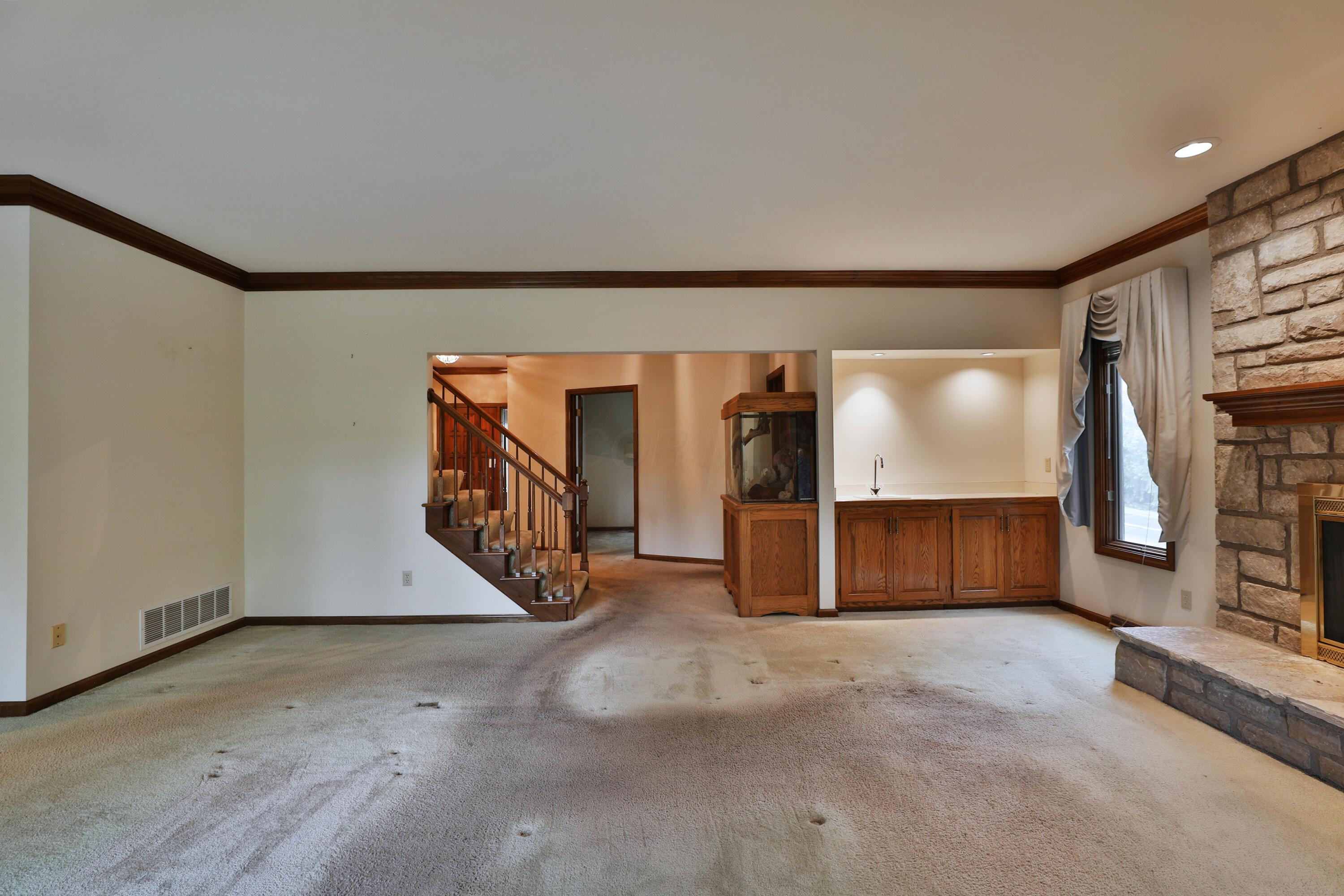 128 Green Springs Drive, Columbus, Ohio image 13
